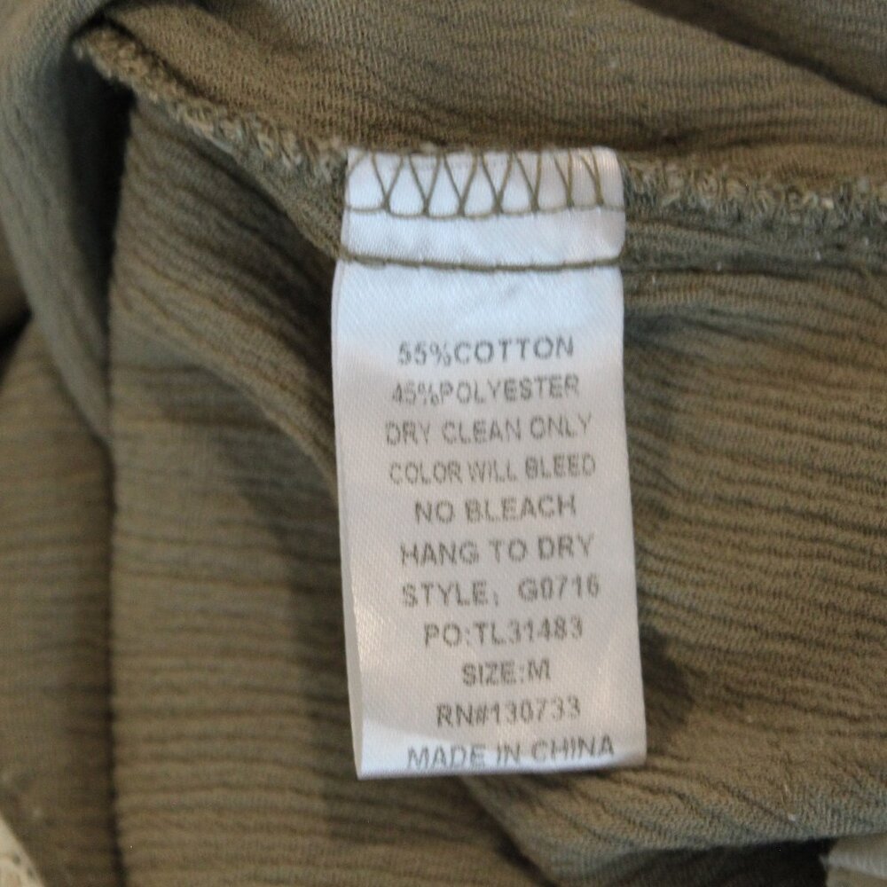 Umgee Sleeveless Dress With Floral Lace Detail Olive Green Size Medium - Picture 8 of 9